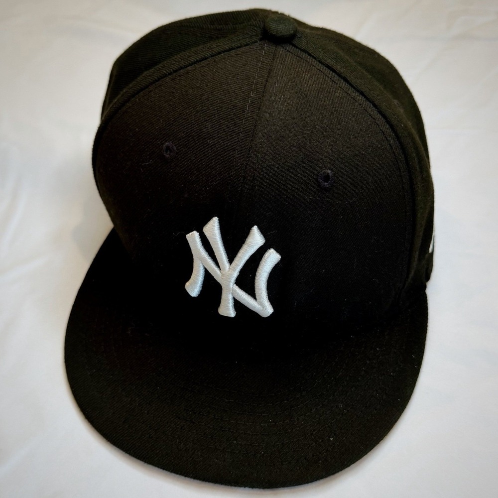 New Era 9FIFTY New York Yankees MLB Black/White Snapback Cap One Size